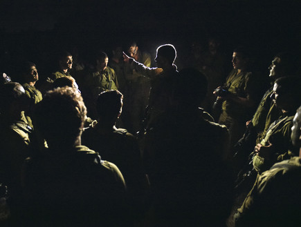 חיילים במבצע צוק איתן (צילום: דובר צה