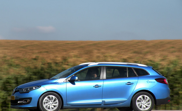 רנו מגאן סטיישן