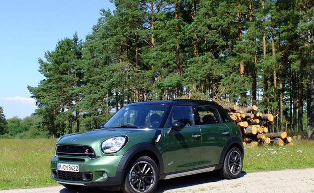 מיני קאנטרימן מתיחת פנים 