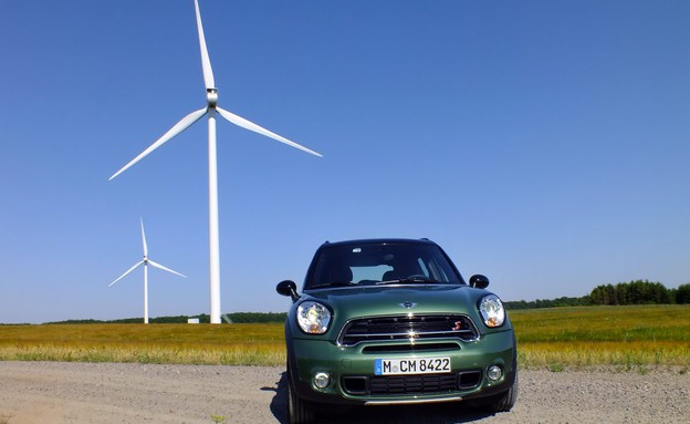 מיני קאנטרימן מתיחת פנים 