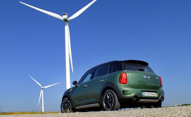 מיני קאנטרימן מתיחת פנים 