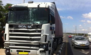 בשתי התאונות מעורבות משאיות (צילום ארכיו (צילום: דוברות אגף התנועה)