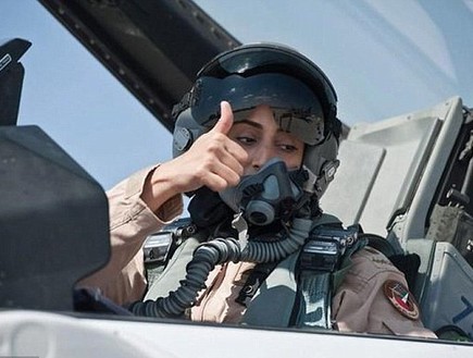 טייסת מוסלמית שנלחמת נגד דאע