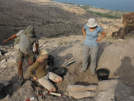 החפירות באתר סוסיתא שהובילו לחשיפת הממצא (צילום: ד