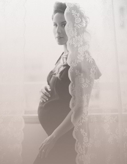 צילומי היריון שי-לי שינדלר (צילום: נועה אייזנשטט, מערכת מאקו הורים)