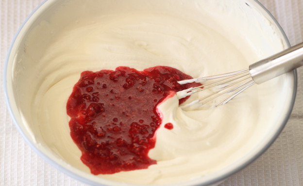 עוגת גבינה ופטל קפואה - המלית