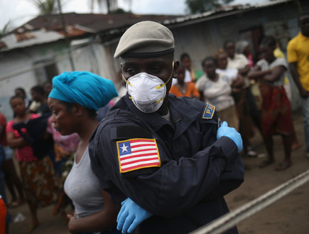 אבולה בליבריה (צילום: John Moore, GettyImages IL)