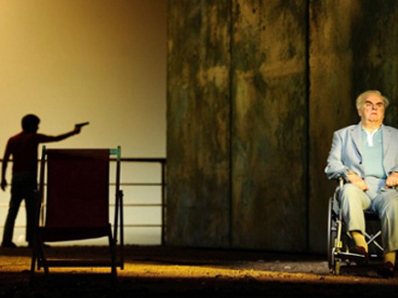 מתוך האופרה "מותו של קלינגהופר"