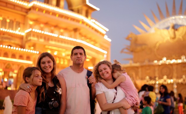 משפחת דרור בהודו, פרק ראשון