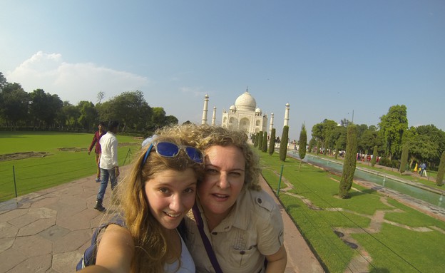 משפחה בהודו, פרק שני