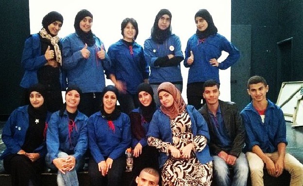 מדריכי הנוער העובד המתנדבים לשירות לאומי