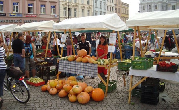 שוק בפראג (צילום: http://prague4you.co.il)