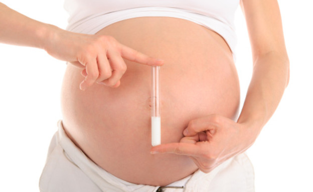 בהריון עם מבחנה (צילום: Thinkstock)