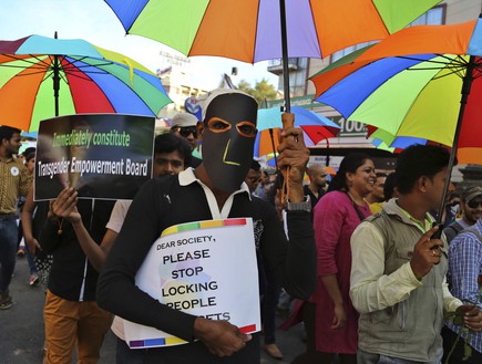 מצעד גאווה בניו דלהי (צילום: Sakchai Lalit | AP)