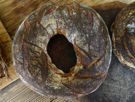 לחם מרק עוף של ארז קומרובסקי (צילום: חיים יפים ברבלט,  יחסי ציבור )