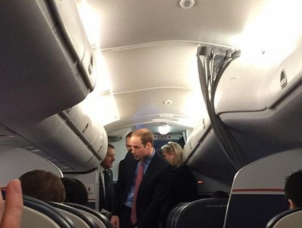 ויליאם על המטוס (צילום: willypumarol\twitter)