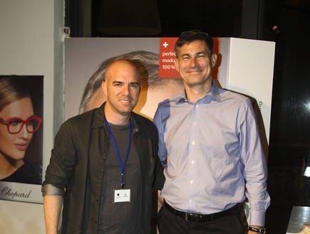 משמאל טומאס אנאן סמנכל שיווק SWISSFLEX ומימן קובי  (צילום: אלירן אביטל )