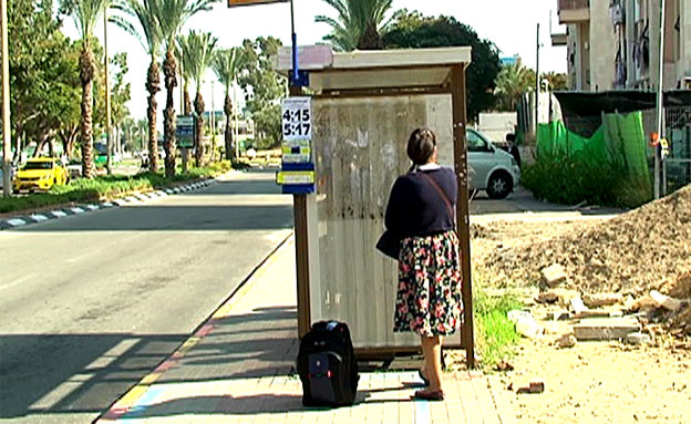 תחנת האוטובוס ממנה נחטפה הילדה (צילום: חדשות 2)
