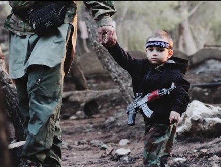 בן 3 בסוריה (צילום: טוויטר)