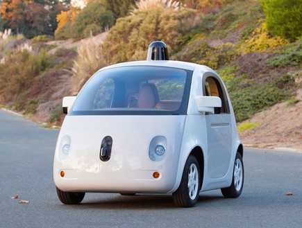 המכונית הרובוטית האמיתית של גוגל (צילום: גוגל)