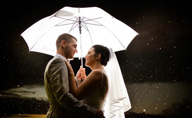 חתונה בגשם (צילום: יניב סופר)