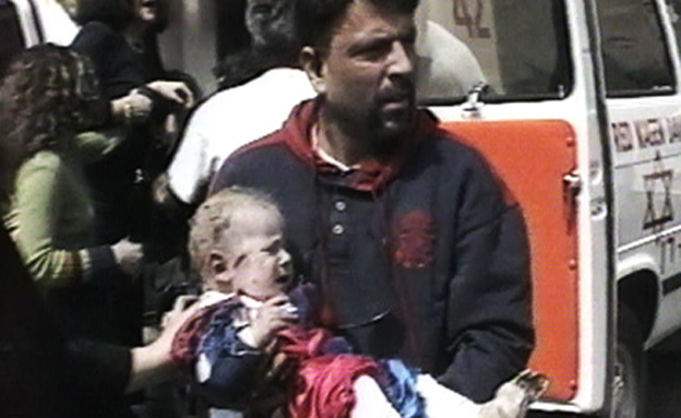 שני וינטר, בזירת הפיגוע, 1997 (צילום: חדשות 2)