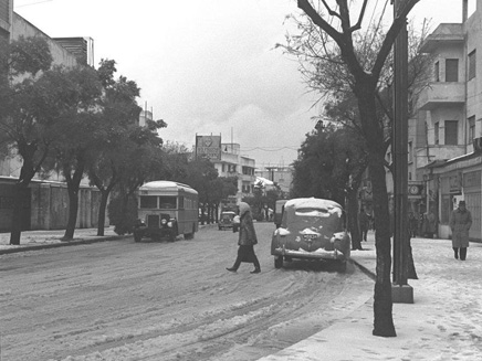 רחוב בן יהודה המושלג (צילום: אתר תל אביב הוירטואלית)