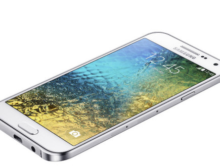 הסמארטפון Galaxy E7 של סמסונג