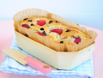 עוגת תותים (צילום: שרית נובק - מיס פטל, mako אוכל)