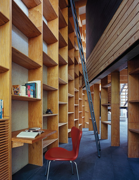 בית יפני, ספרייה (צילום: Ken'ichi Suzuki)