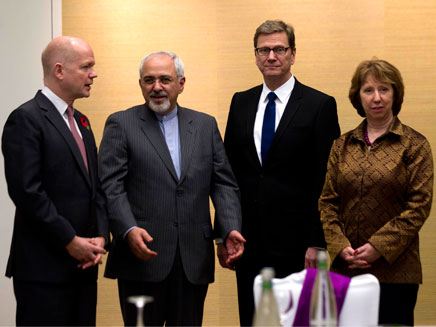 פגישה בין שר החוץ האירני לנציגי המערב בנ (צילום: רויטרס)