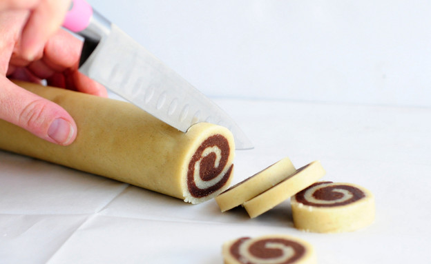 עוגיות שבלול - החיתוך