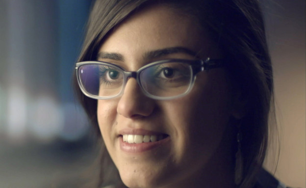 לירוז בלאס מדברת על המורה שלה