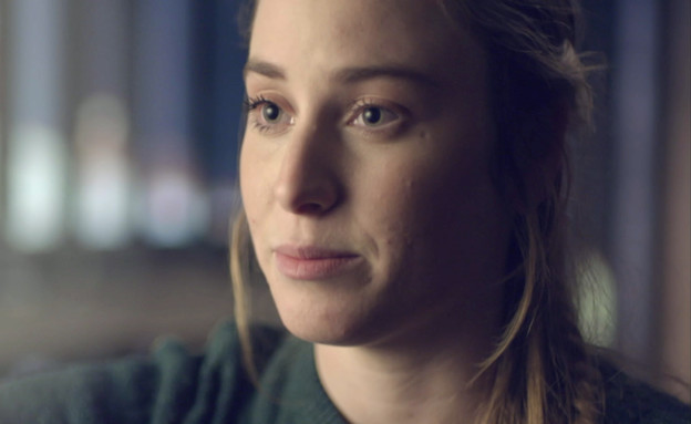 נאווה תהילה ולקר מדברת על המורה שלה