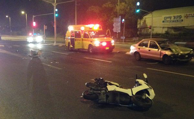 רוכב אופנוע נהרג ברחובות (צילום: דוברות מד"א)