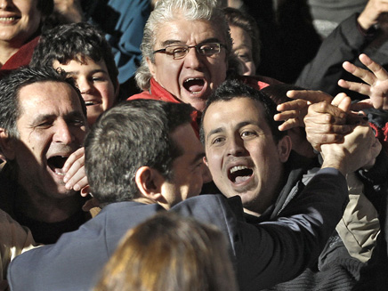 ניצחון מפלגת השמאל ביוון, אתמול (צילום: רויטרס)