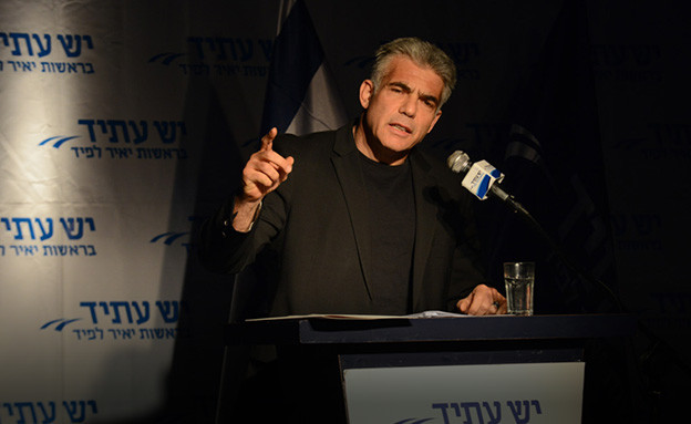 וילון אנשים וילון אנשים