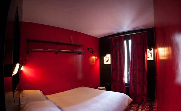 המלונות הכי סקסיים (צילום: hotelamourparis.fr)