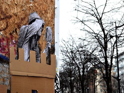 אמן רחוב בפריז 4 (צילום: מתוך דף הפייסבוק)