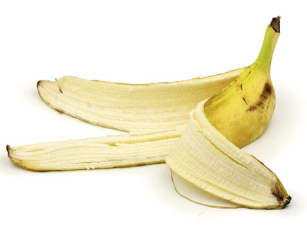 מזונות לניקוי הבית, בננה (צילום: Thinkstock)