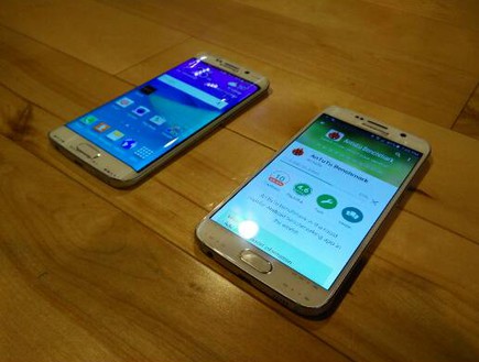 תמונה מודלפת של Galaxy S6 ו-Galaxy S6 Edge (צילום: פורום XDA-Developers)