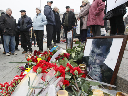 מוסקבה מתאבלת על רצח בכיר האופוזיציה (צילום: רויטרס)