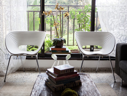 הדירה של ענבר, כסאות (צילום: עידו קליר )