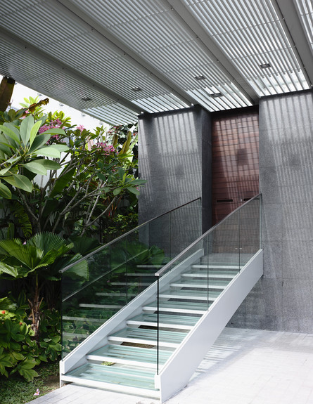 בית בסינגפור, מדרגות, גובה (צילום: Hyla architects )