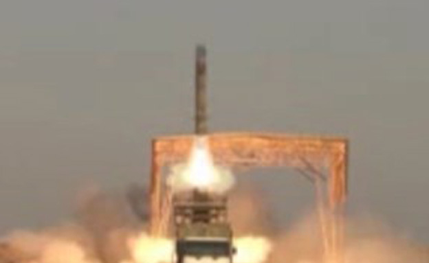 שיגור הטיל בשבוע שעבר (צילום: tasnim news)