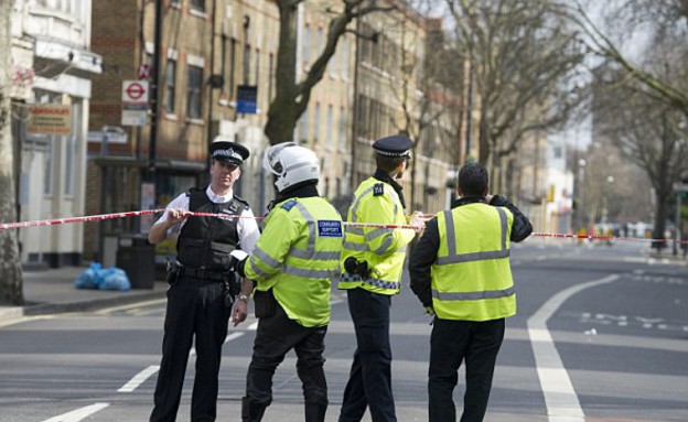 פצצה נאצית התגלתה בלונדון (צילום: national pictures)