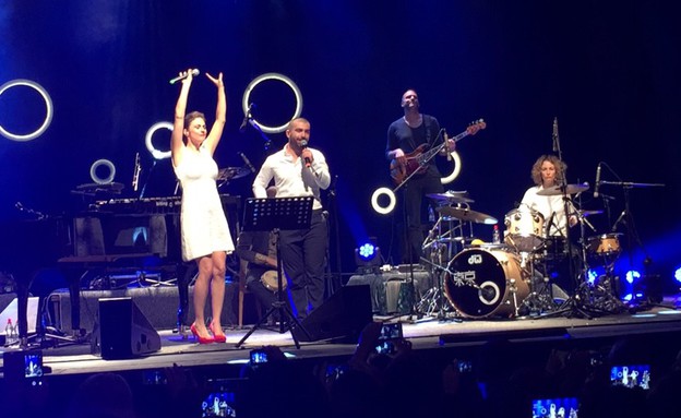 קרן פלס ועומר אדם