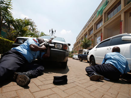 חשש למאות בני ערובה בפיגוע בקניה (צילום: רויטרס)