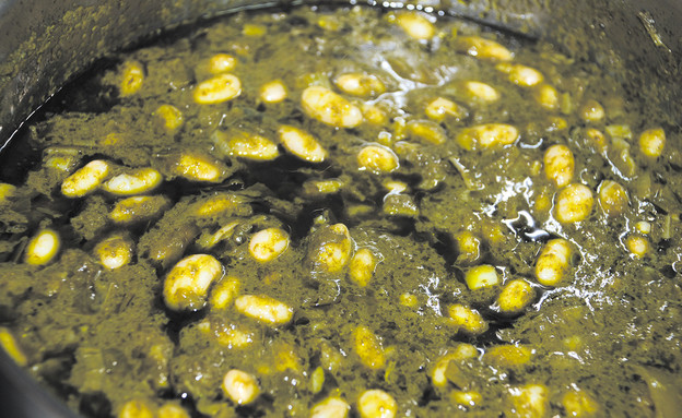 נזיד שעועית ותרד - שלב 2