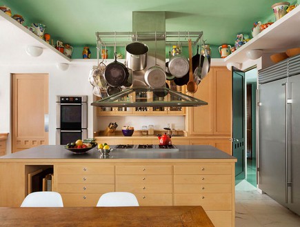 דה נירו מוכר את הבית, המטבח (צילום: Dolly Lenz Real Estate)
